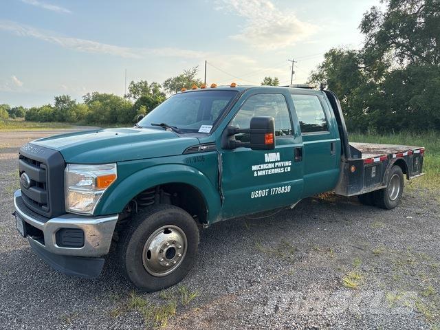 Ford F-350 شاحنات مسطحة/مفصلية الجوانب
