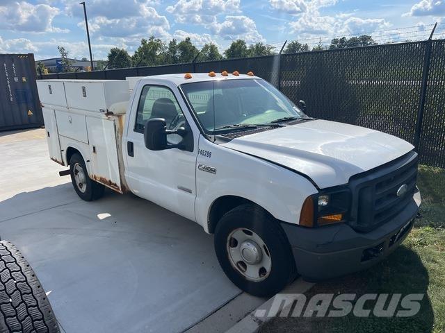 Ford F-350 شاحنات خفيفة/مفصلية الجوانب