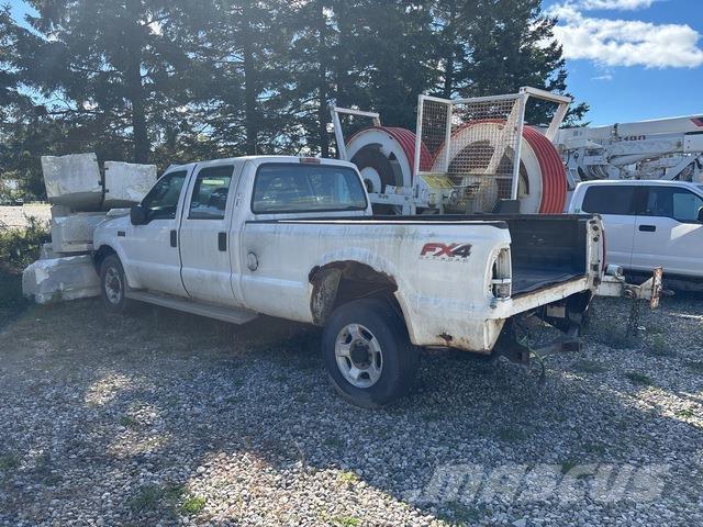 Ford F-350 شاحنات خفيفة/مفصلية الجوانب