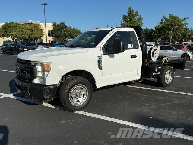 Ford F-350 شاحنات مسطحة/مفصلية الجوانب