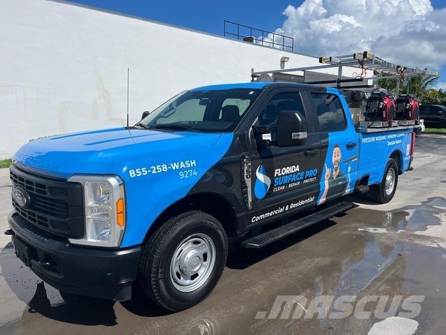 Ford F-350 أخرى