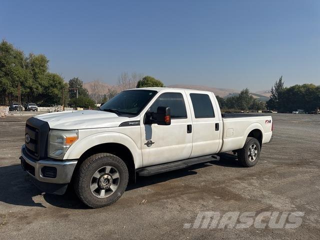 Ford F-350 شاحنات خفيفة/مفصلية الجوانب