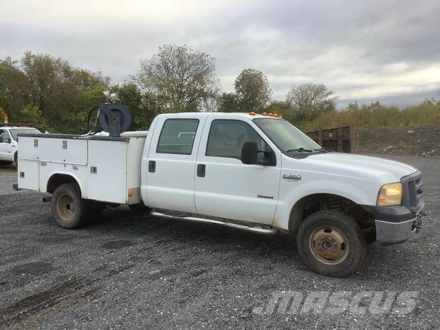 Ford F-350 شاحنات خفيفة/مفصلية الجوانب
