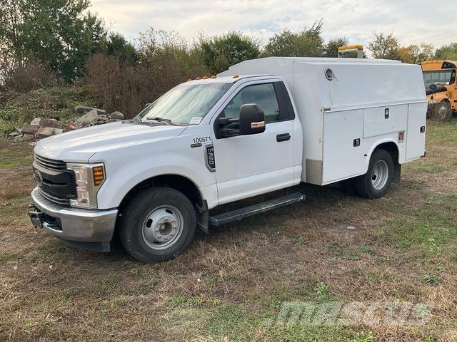 Ford F-350 شاحنات خفيفة/مفصلية الجوانب