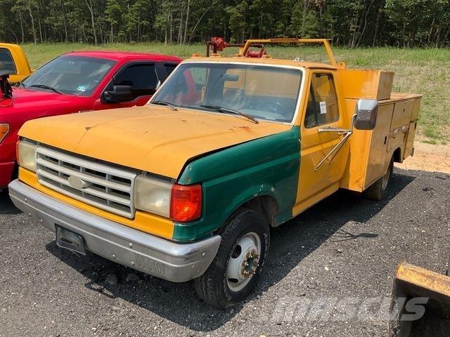 Ford F-350 شاحنات خفيفة/مفصلية الجوانب
