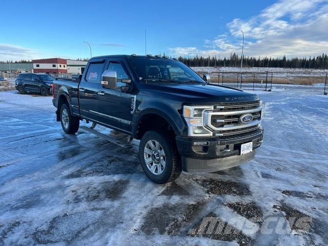 Ford F-350 شاحنات خفيفة/مفصلية الجوانب