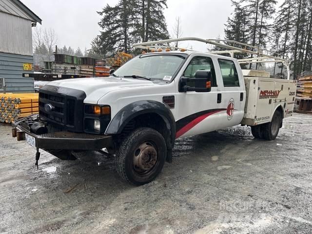 Ford F-450 شاحنات خفيفة/مفصلية الجوانب