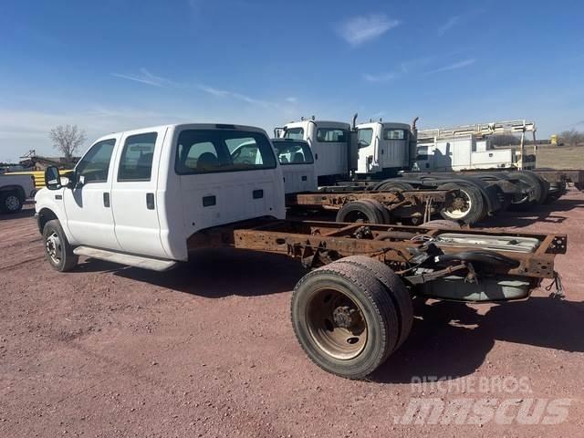 Ford F-450 كابينة والداخلية
