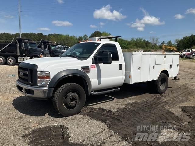 Ford F-450 مركبات الأغراض العامة