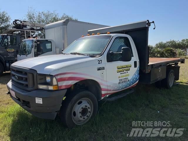 Ford F-450 شاحنات مسطحة/مفصلية الجوانب
