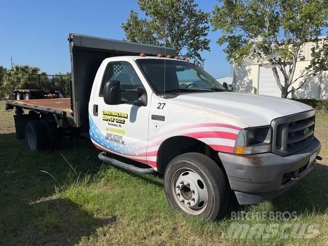 Ford F-450 شاحنات مسطحة/مفصلية الجوانب