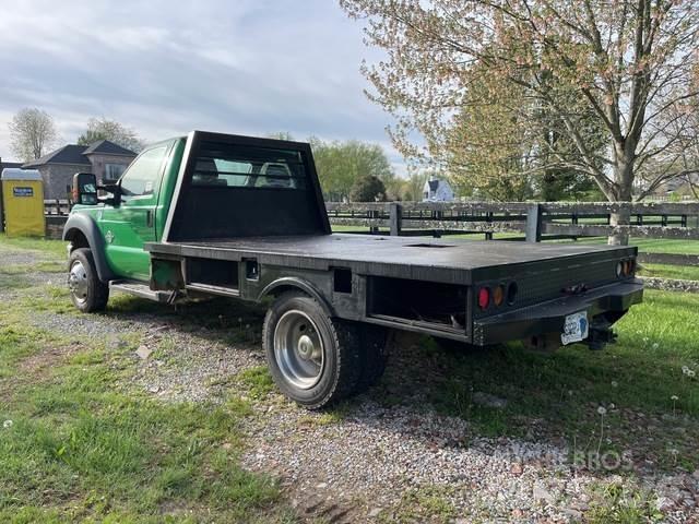 Ford F-450 شاحنات مسطحة/مفصلية الجوانب