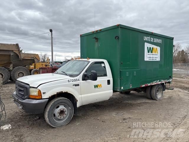 Ford F-450 شاحنات خفيفة/مفصلية الجوانب