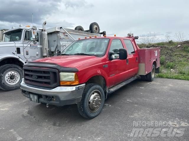 Ford F-450 شاحنات خفيفة/مفصلية الجوانب