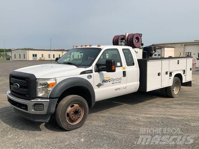 Ford F-450 مركبات الأغراض العامة