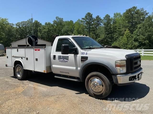 Ford F-450 مركبات الأغراض العامة