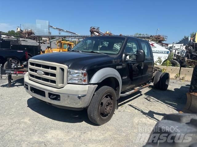 Ford F-450 كابينة والداخلية
