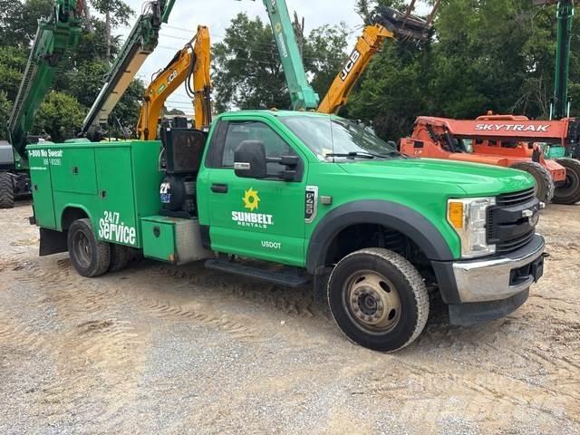 Ford F-450 مركبات الأغراض العامة