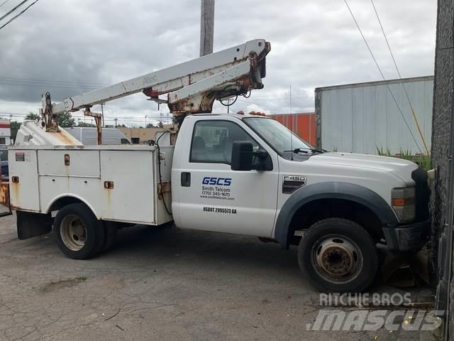 Ford F-450 المنصات الهوائية المثبتة على شاحنة