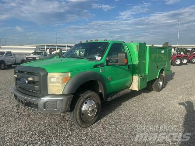 Ford F-450 مركبات الأغراض العامة