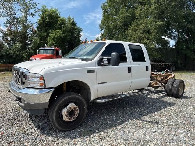 Ford F-450 كابينة والداخلية