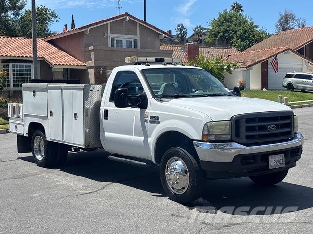 Ford F-450 شاحنات خفيفة/مفصلية الجوانب