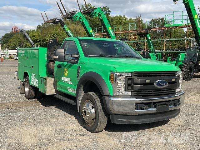 Ford F-450 مركبات الأغراض العامة