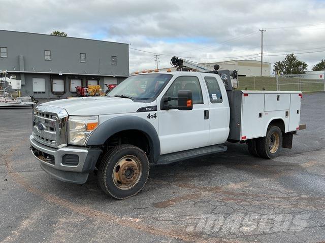 Ford F-450 مركبات الأغراض العامة
