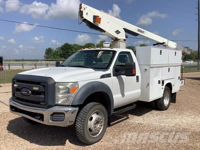 Ford F-450 المنصات الهوائية المثبتة على شاحنة