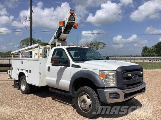Ford F-450 المنصات الهوائية المثبتة على شاحنة