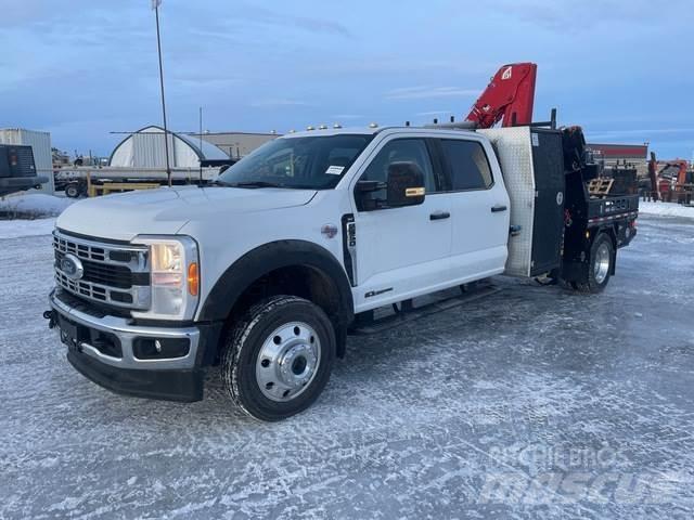 Ford F-550 شاحنات أخرى