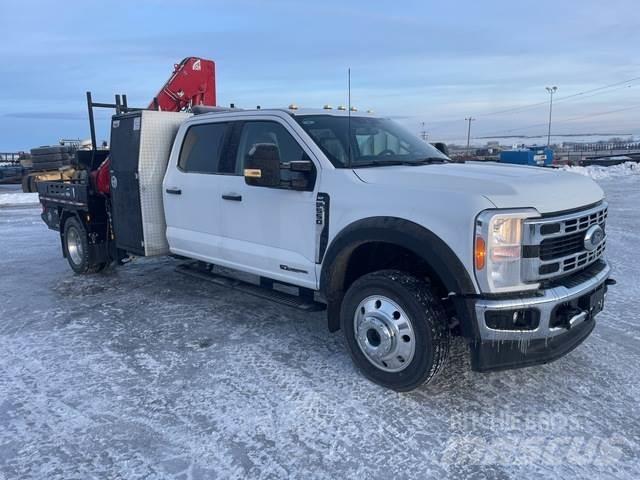 Ford F-550 شاحنات أخرى