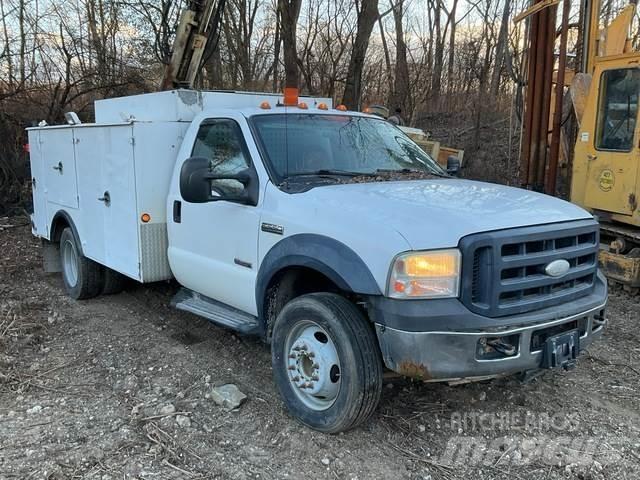 Ford F-550 أخرى