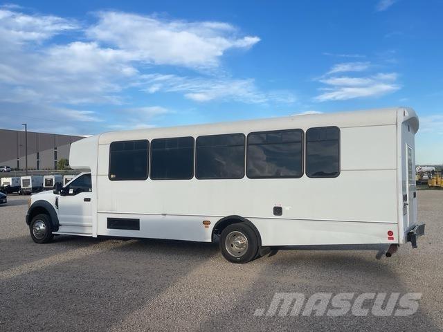 Ford F-550 سيارات