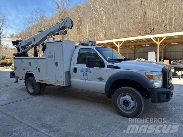 Ford F-550 مركبات الأغراض العامة