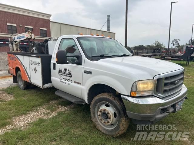 Ford F-550 مركبات الأغراض العامة