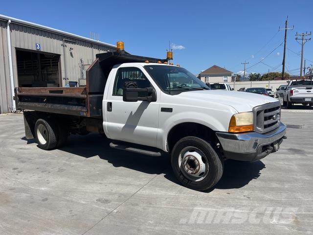 Ford F-550 شاحنات قلابة