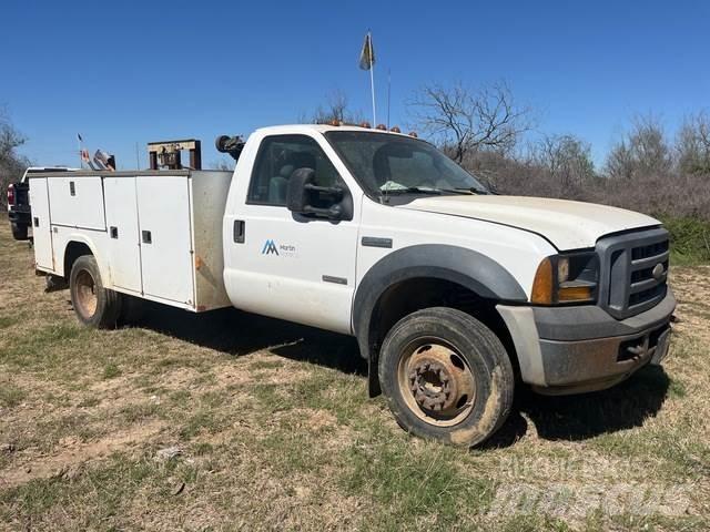 Ford F-550 مركبات الأغراض العامة
