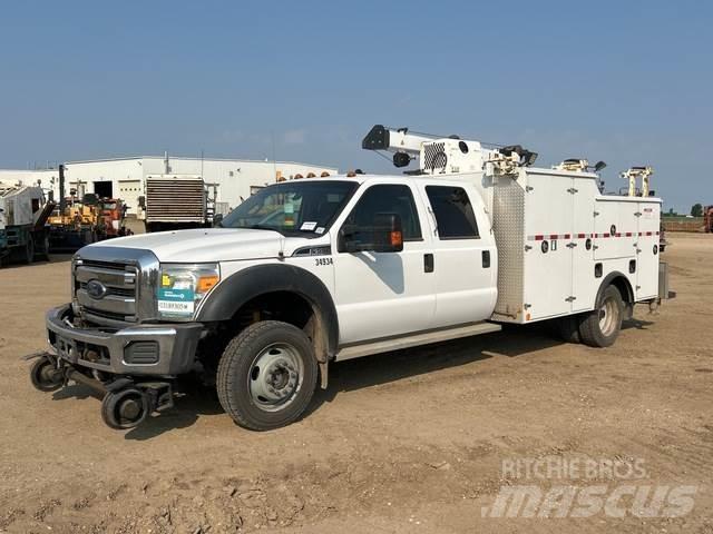 Ford F-550 مركبات الأغراض العامة