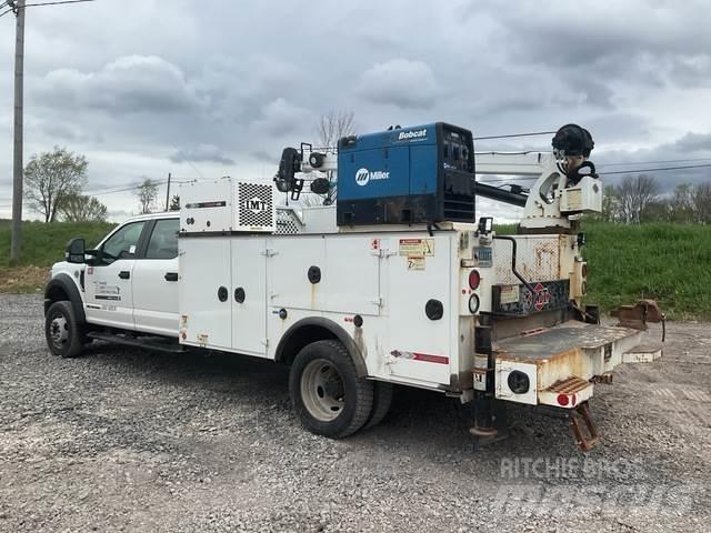 Ford F-550 مركبات الأغراض العامة
