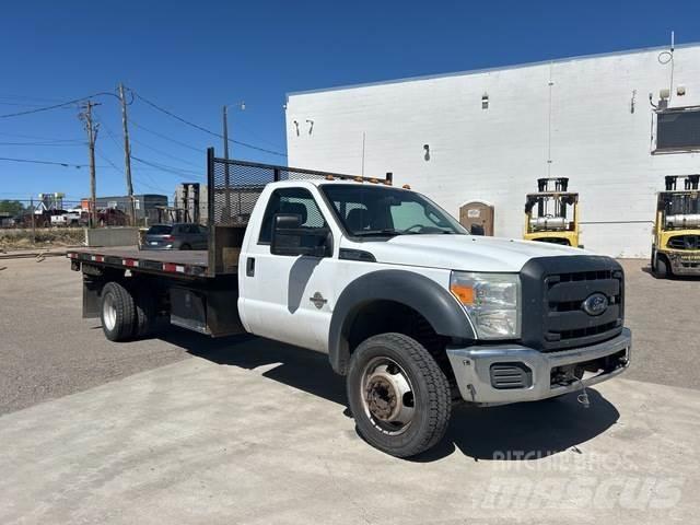 Ford F-550 شاحنات قلابة