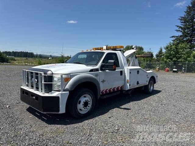 Ford F-550 مركبات إصلاح الأعطال