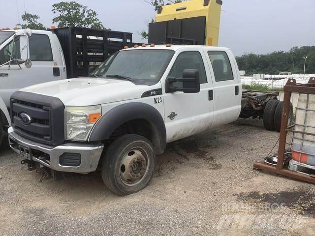 Ford F-550 كابينة والداخلية