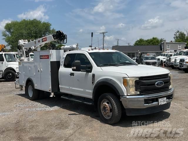 Ford F-550 مركبات الأغراض العامة
