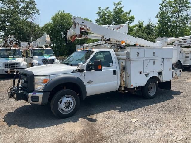 Ford F-550 شاحنات أخرى