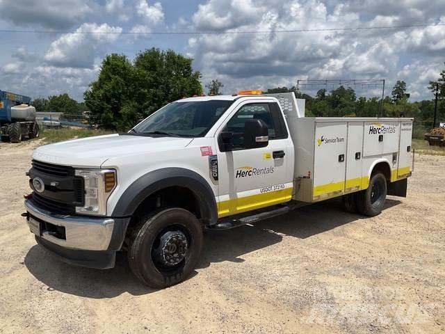 Ford F-550 أخرى