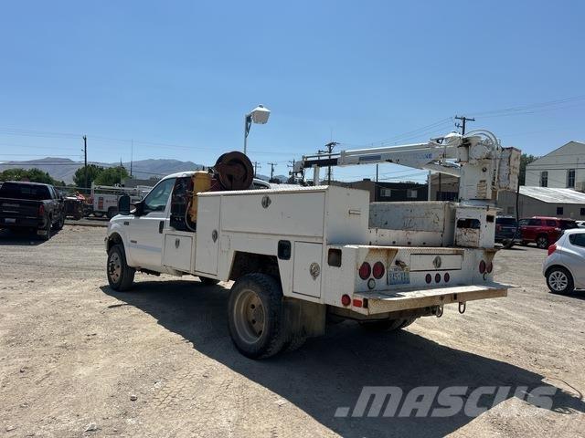 Ford F-550 مركبات الأغراض العامة