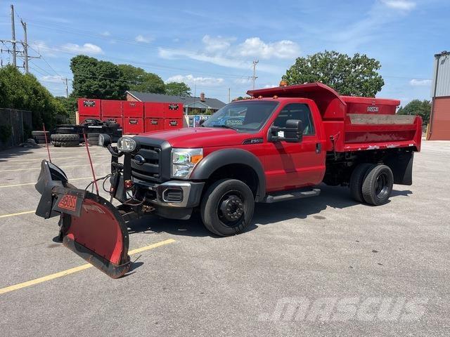 Ford F-550 حراثات ونصول الجليد