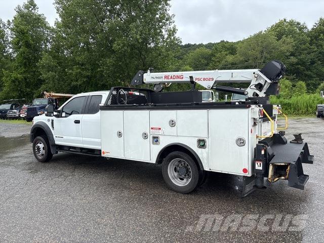 Ford F-550 مركبات الأغراض العامة