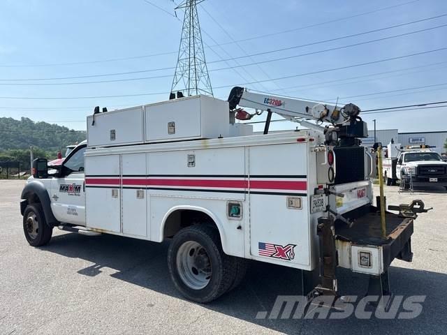 Ford F-550 مركبات الأغراض العامة